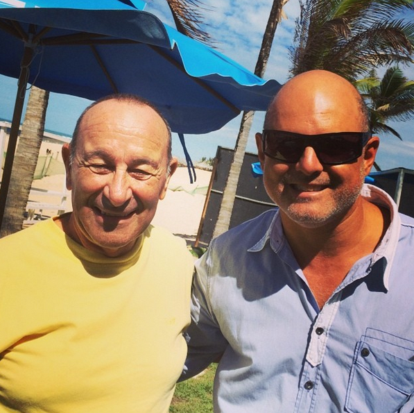 Quinta é dia de caranguejo no Vojnilô Praia