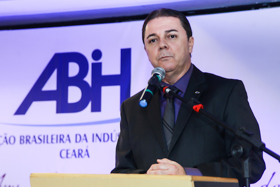 ABIH-CE, sob o comando de Eliseu Barros, e CVC fazem ação comercial no Sul do País