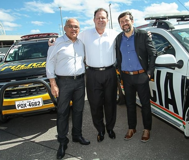 Primeiras unidades do Kwid desembarcam na Jangada Renault