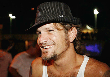 EVA se apresenta em Aracaju e abre o show de Simple Plan em Salvador