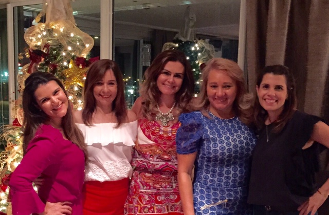 Ivana Bezerra recebe lulus em brinde natalino!