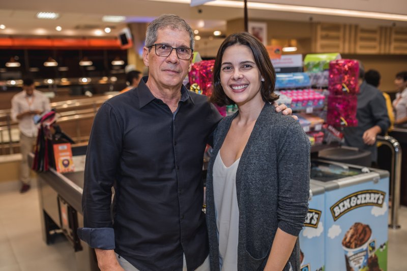 Severino Ramalho Neto pilota a inauguração do novo endereço dos Mercadinhos São Luiz