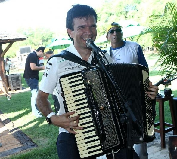 Programação carnavalesca segue a todo vapor neste fim de semana!