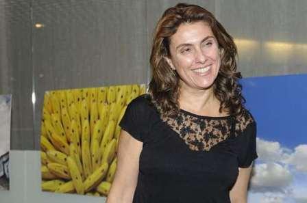 Rosa de Luca lança livro sobre Amazônia