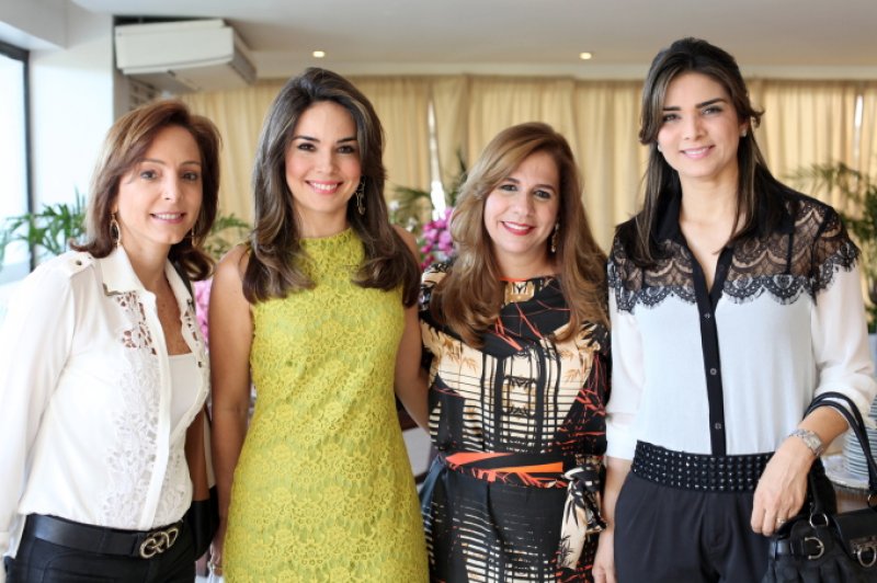 Entre amigas - Martinha Assunção antecipa os festejos de seu aniversário