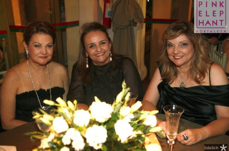 Toca Fina Cozinha lança novidades no casamento de Emílio Ary Filho e Larissa Oliveira