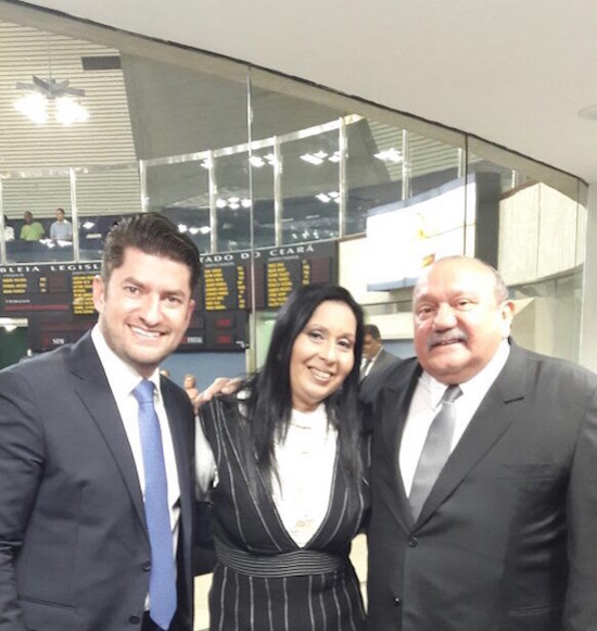 Falta linha em branco na agenda de Paulo José Benevides