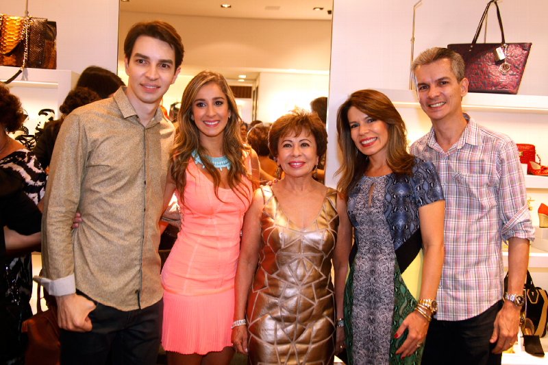 Lulus movimentam lançamento do Verão 2014 da Meia Sola