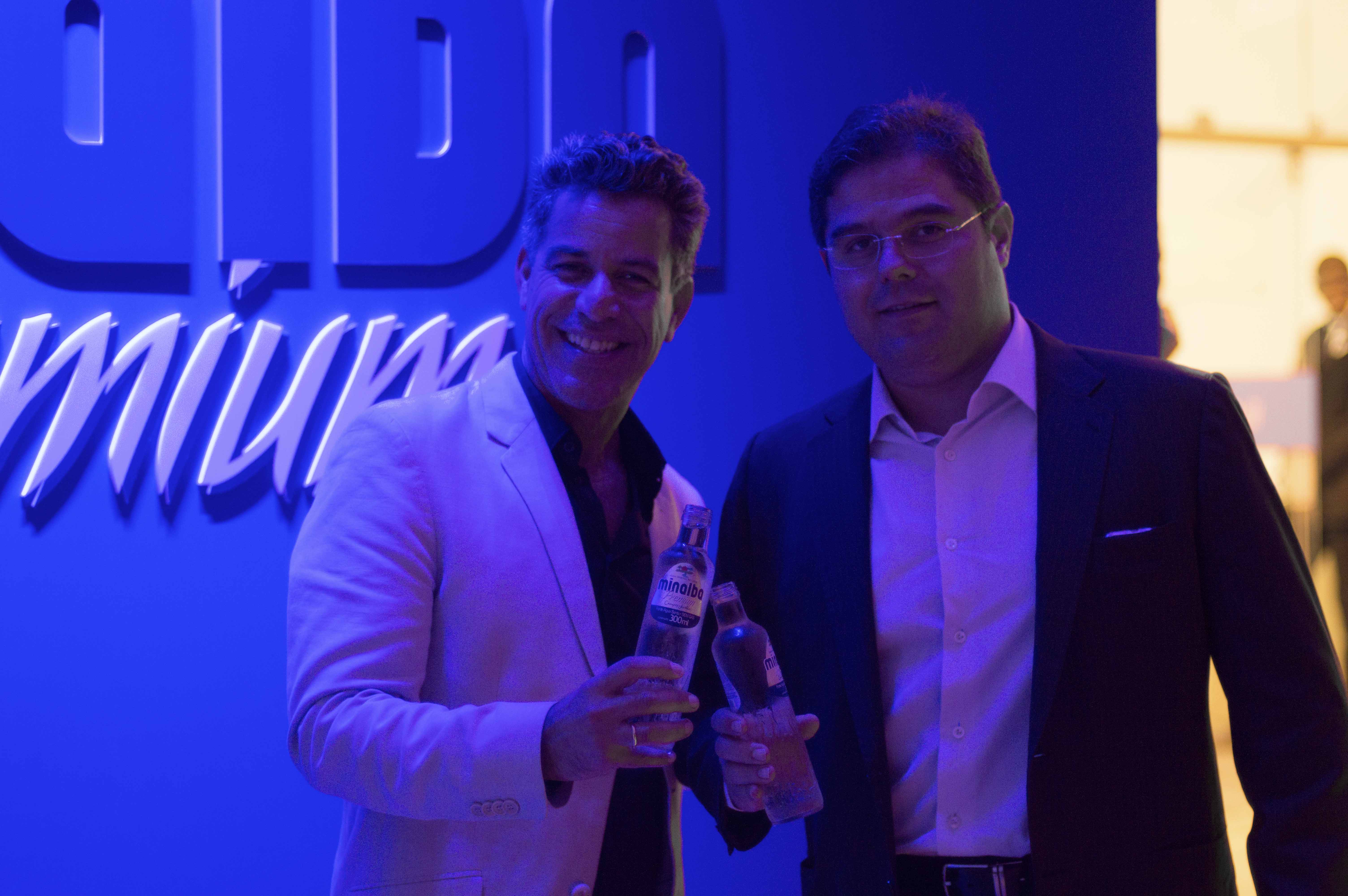 Edson Queiroz Neto reúne convidados especiais no Stand Minalba da ArtRio