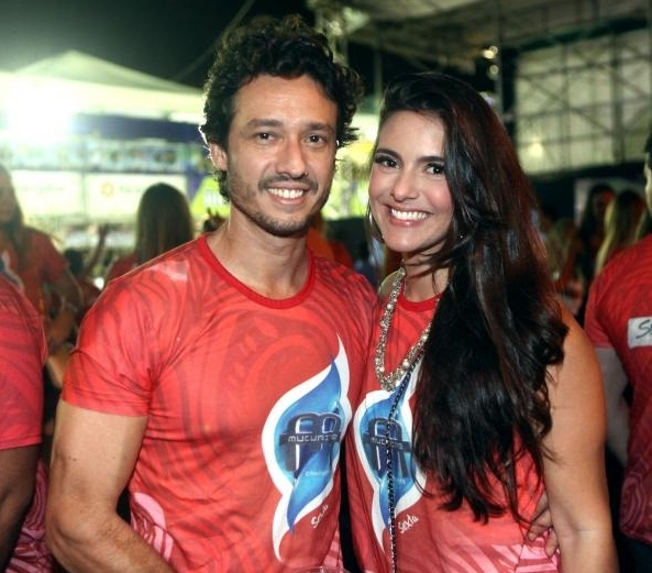 MQ 40YRS & Engagement