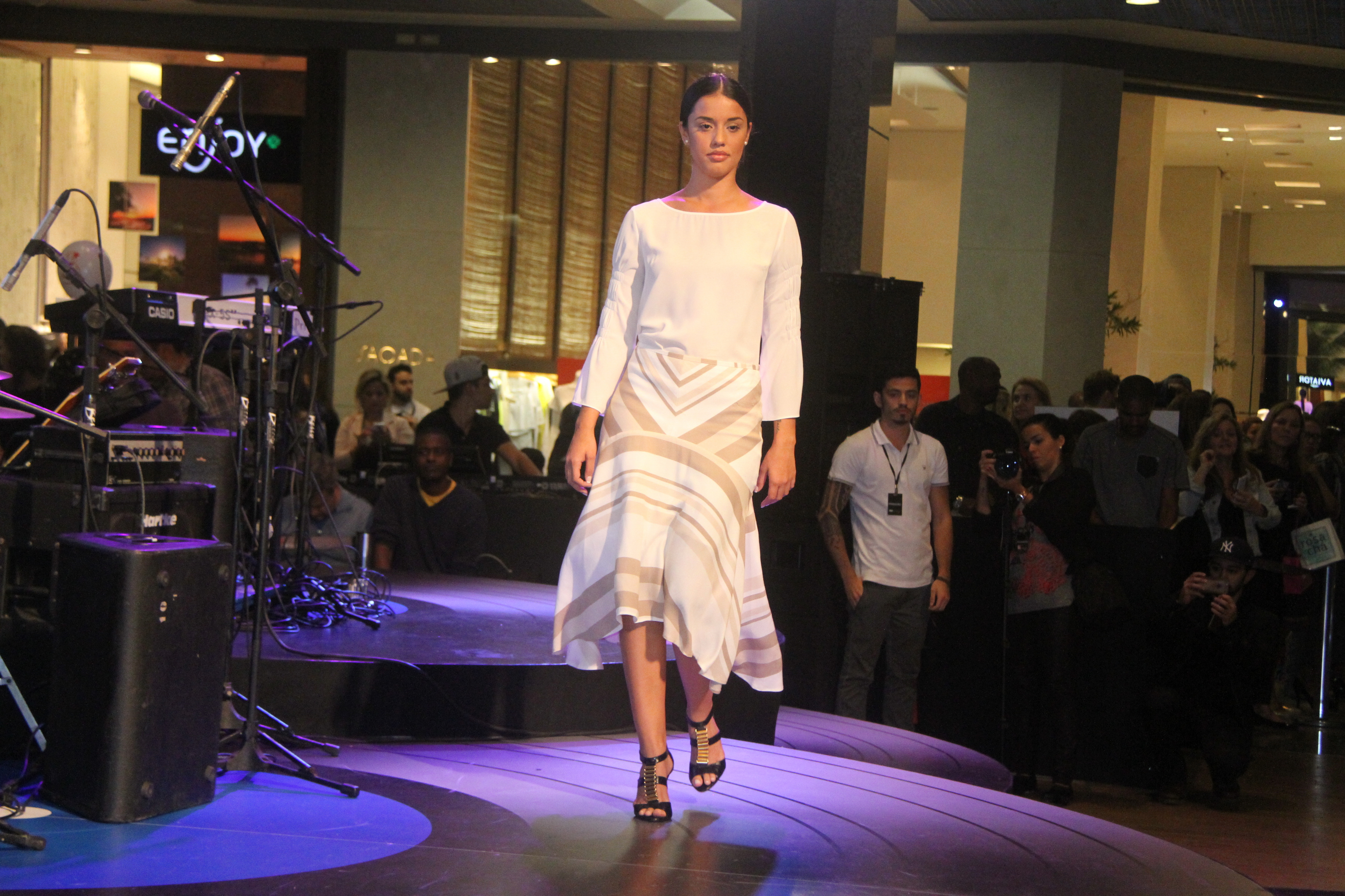 Iódice agita noite de VFNO