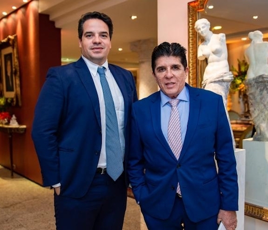 Dito Machado e Thiago Holanda colecionaram elogios no coquetel de 80 da J. Macêdo na CasaCor