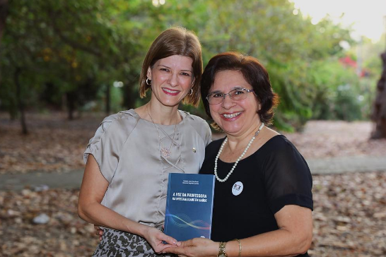 Christina Praça e Raimunda Magalhães lançam livro em SP