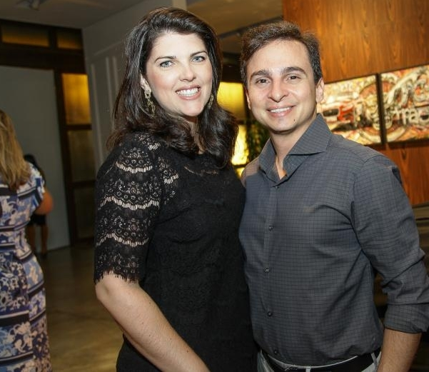 Eduardo Furlani realiza pré-lançamento de livro durante Congresso Brasileiro de Cirurgia Plástica