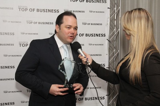 Otávio Queiroz ganha prêmio Top Empreendedor 2013