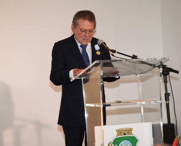 Airton Queiroz fala sobre arte, educação e gestão