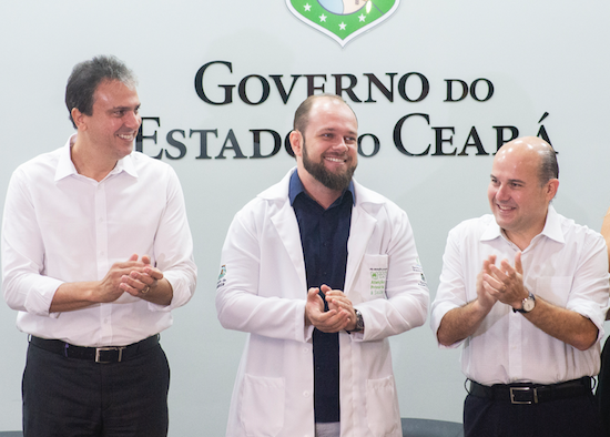 Camilo e Roberto Cláudio startam o Programa Médico da Família