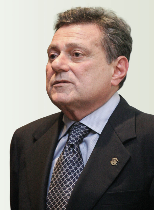 Chanceler Airton Queiroz é homenageado no Rio