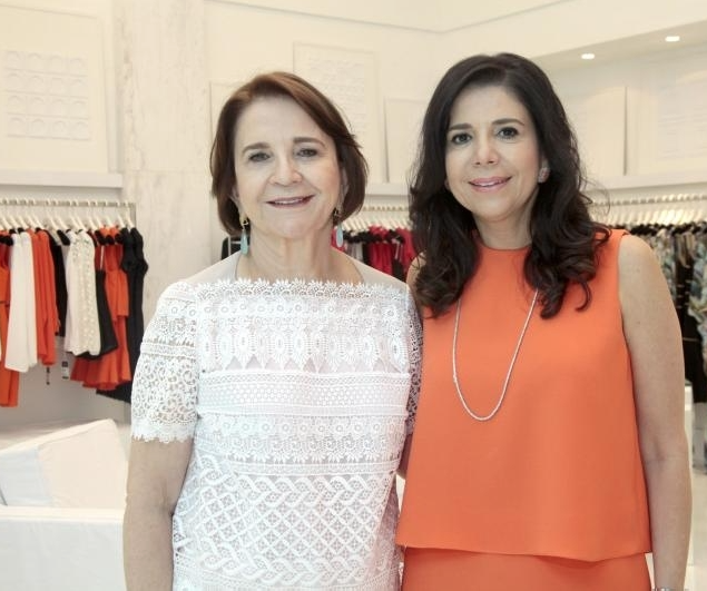 Extra! Extra! Lenita Negrão com 50% OFF