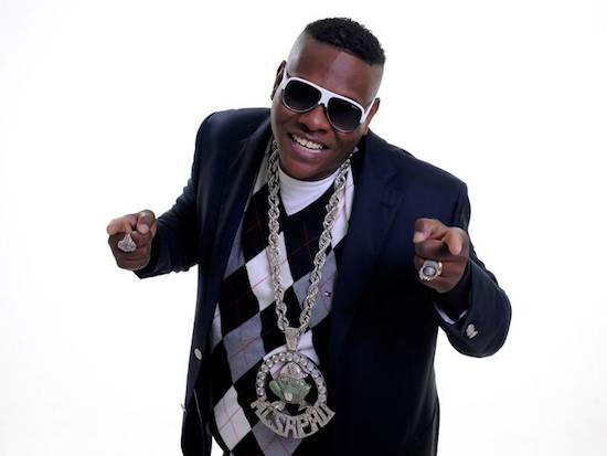 MC Sapão leva Funk carioca para a Pink Fortaleza