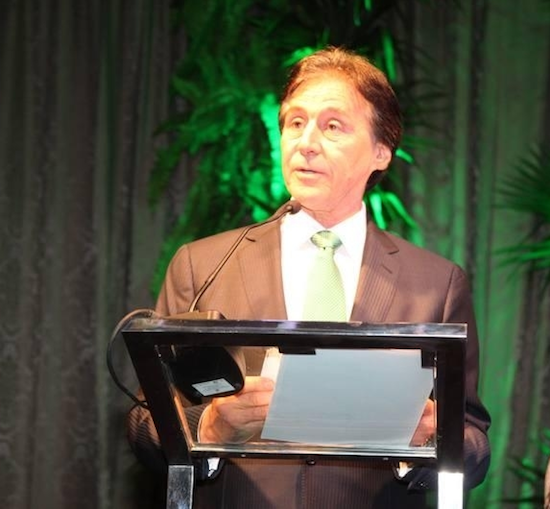 Eunício discute segurança pública com Policiais Federais