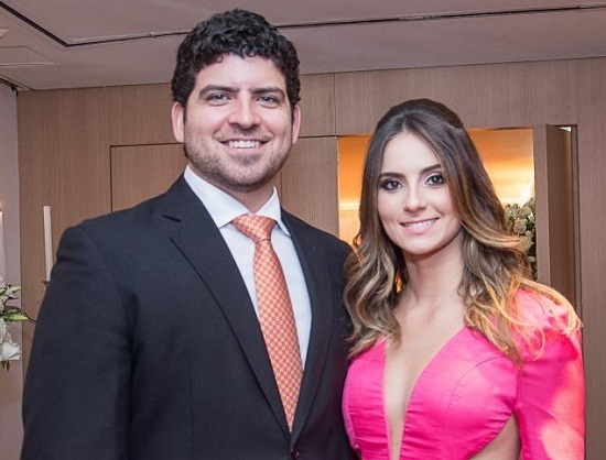 Lucas Câmara e Laime Paz trocam alianças