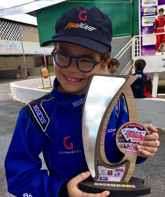 Bernardo Gentil é o nº 1 do Campeonato Brasiliense de Kart