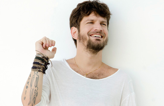 Saulo comanda festa no Mucuripe Club