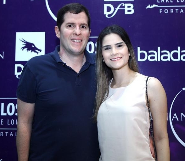 Camile Quintão comemora aniversário no Soho Restaurante