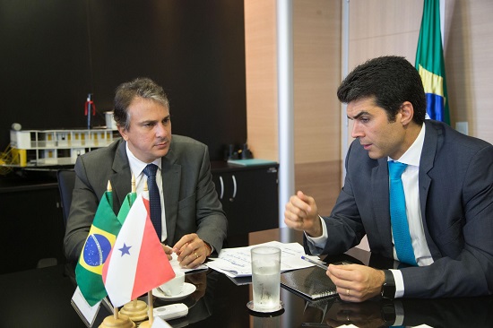 Camilo Santana participa de reunião com presidente do STF sobre transposição