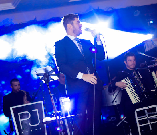 Paulo José confirma sua agenda de shows em Nova York