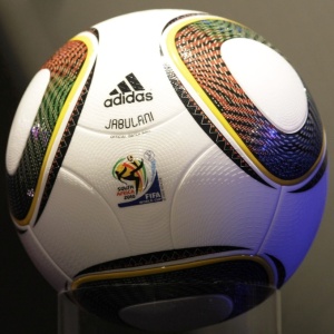 Brasileiros podem escolher nome da Bola Oficial da Copa do Mundo