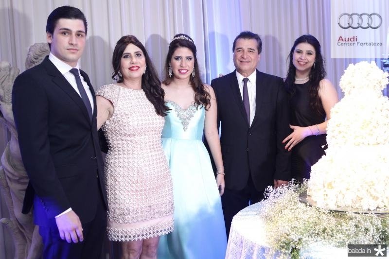 O début de Natasha Jereissati Marinho de Andrade!