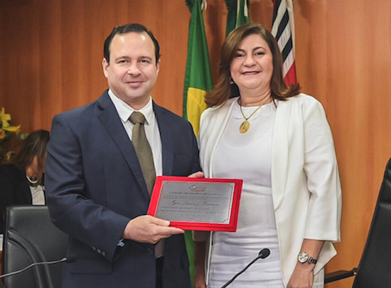Igor Barroso recebe título de Cidadão Caucaiense