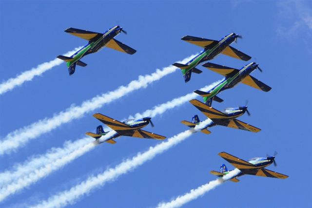 Esquadrilha da Fumaça é a atração de Aracati no feriado