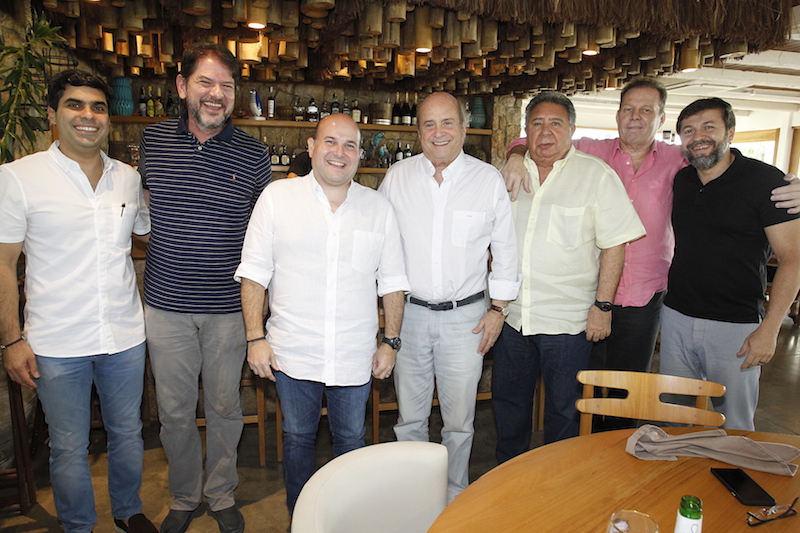 Júlio Ventura Neto arma um get-together em torno de Carlos Jereissati