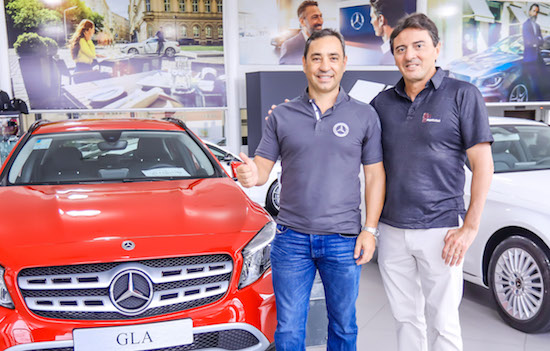 Newsedan acelera o passo, troca a marcha e entra em clima de Natal