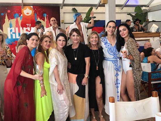 Cearenses aproveitam os dias de sol, mar e badalação em St. Barth