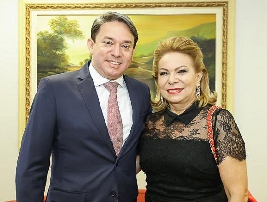 Paulo Vale brinda nova idade com os mais chegados