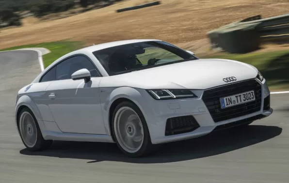 Novo Audi TT é lançado no Copacabana Palace