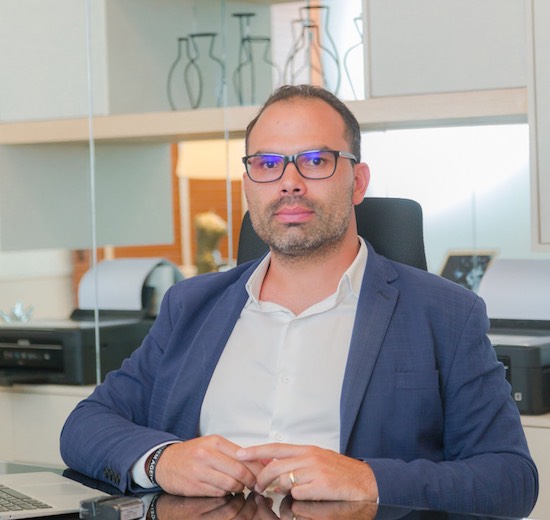 Fernando Guanabara fala sobre reposição hormonal durante o Encontro de Mulheres Pague Menos