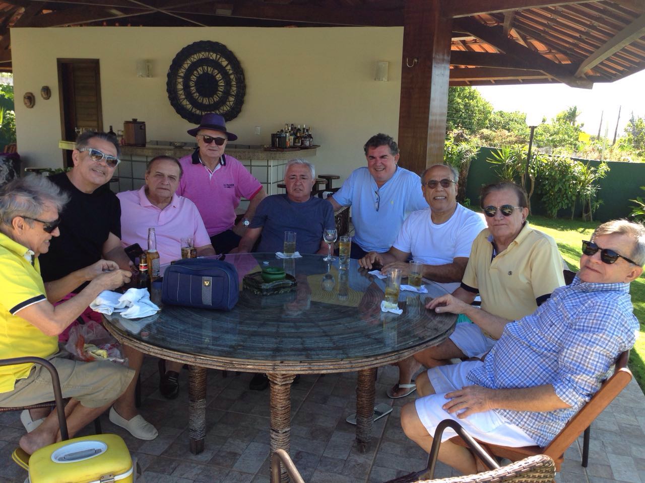 Dão Cabral reúne amigos no Cumbuco