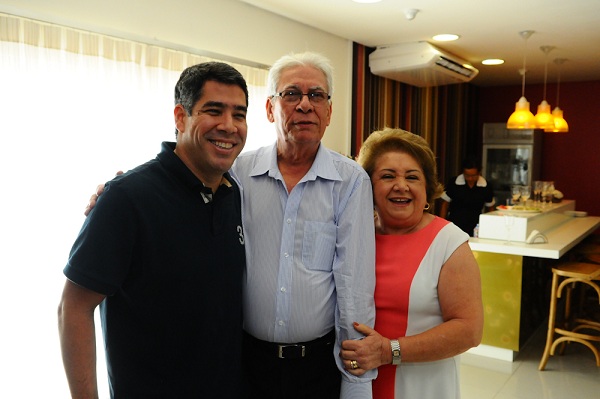 O niver de Cid Holanda