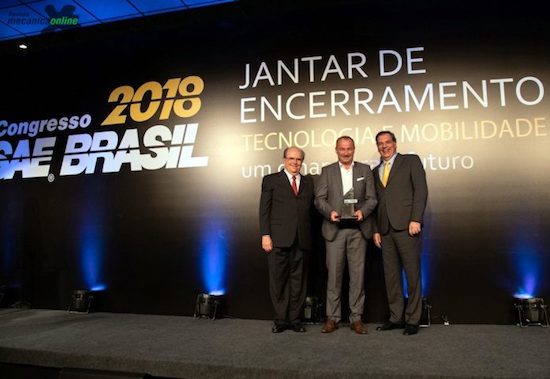 Philipp Schiemer é eleito personalidade do ano pela SAE Brasil