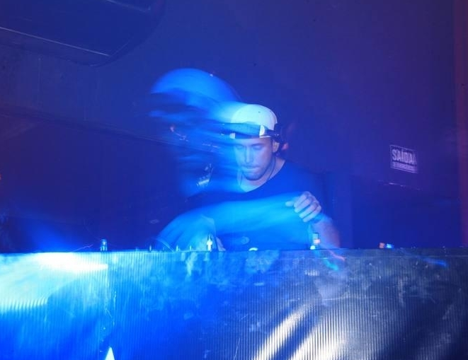 Pink Elephant recebe party da Belvedere