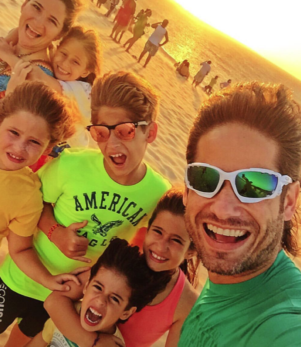 Bacanas congestionam as praias cearenses durante o feriadão