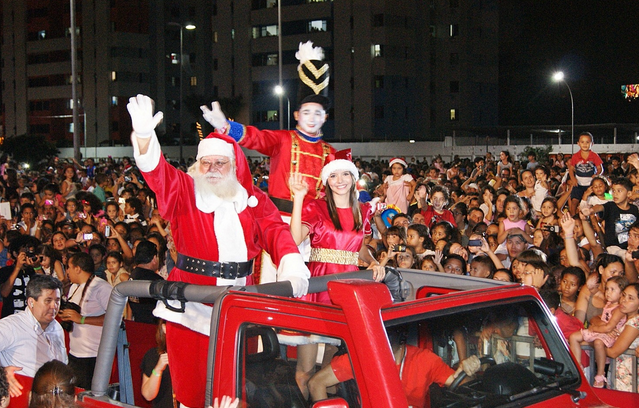 Papai Noel chega ao RioMar Shopping