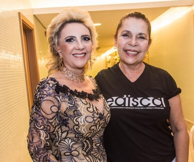 Edisca apresenta espetáculo Sagrada