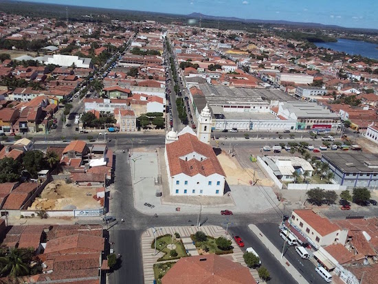 Aracati recebe nota 10 em transparência do TCE