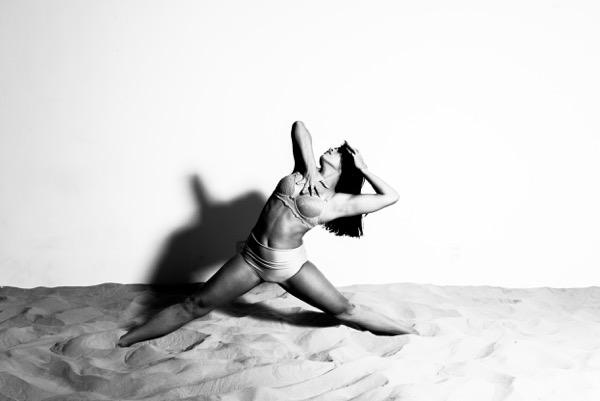 Michelle Borges apresenta o espetáculo Pela Pele